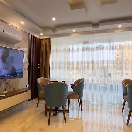 Rotana Pyramids View Hostel Nazlet el-Sîsi Екстериор снимка