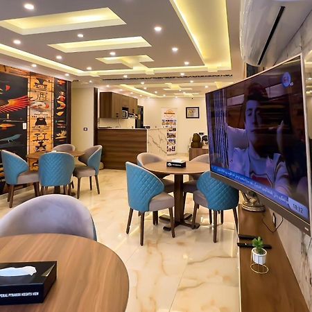 Rotana Pyramids View Hostel Nazlet el-Sîsi Екстериор снимка