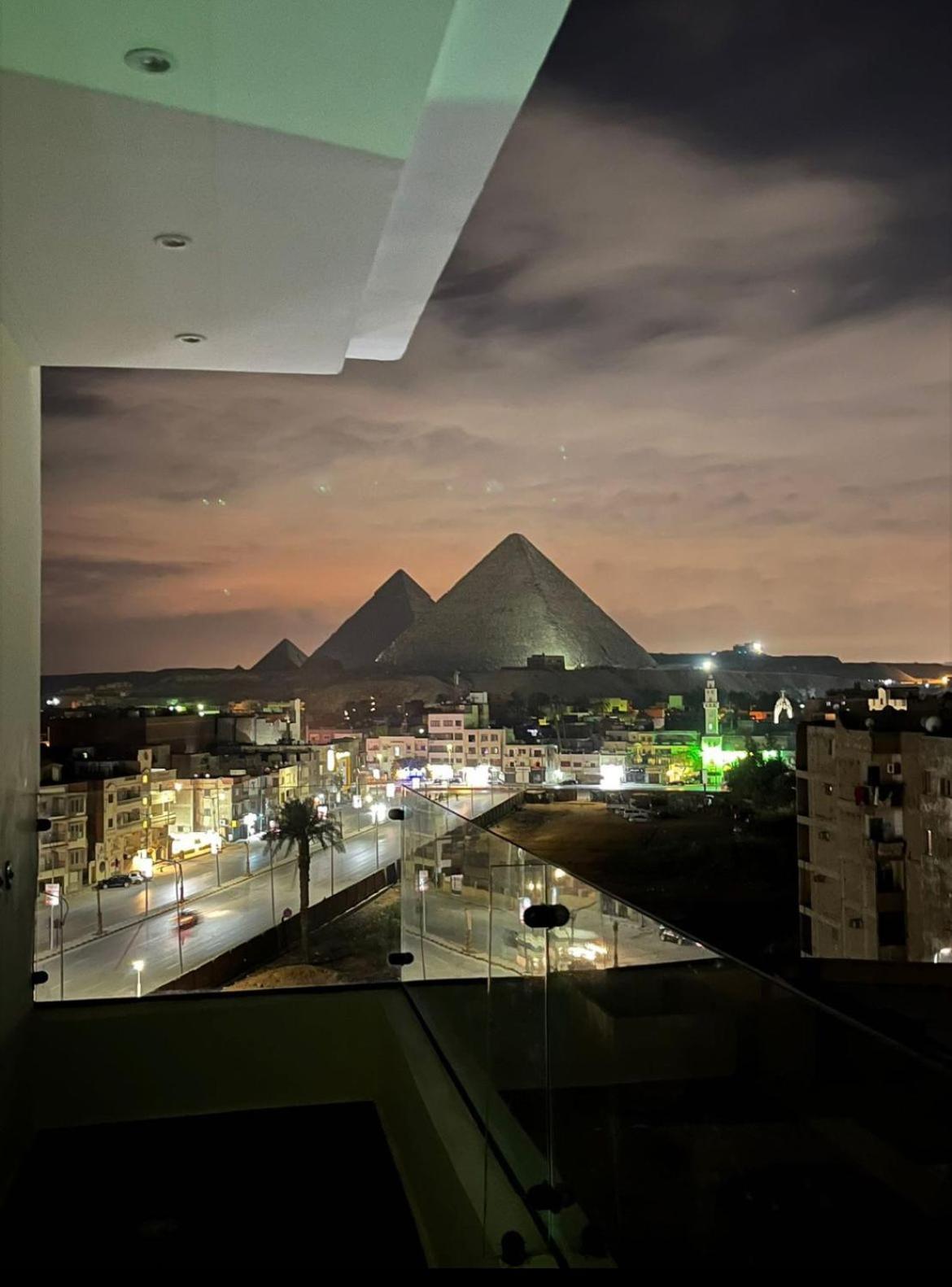Rotana Pyramids View Hostel Nazlet el-Sîsi Екстериор снимка